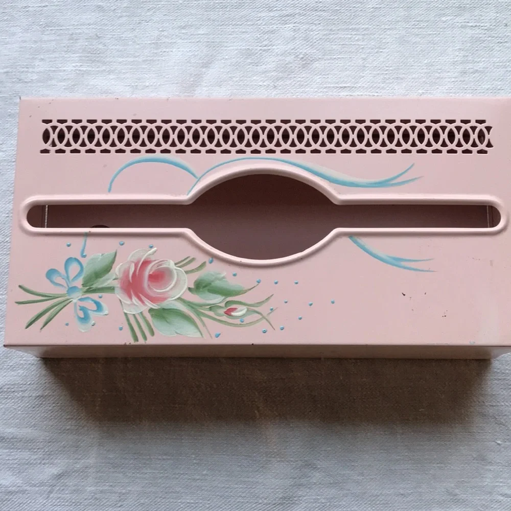 Antique Pink Floral Tissue Box Cover